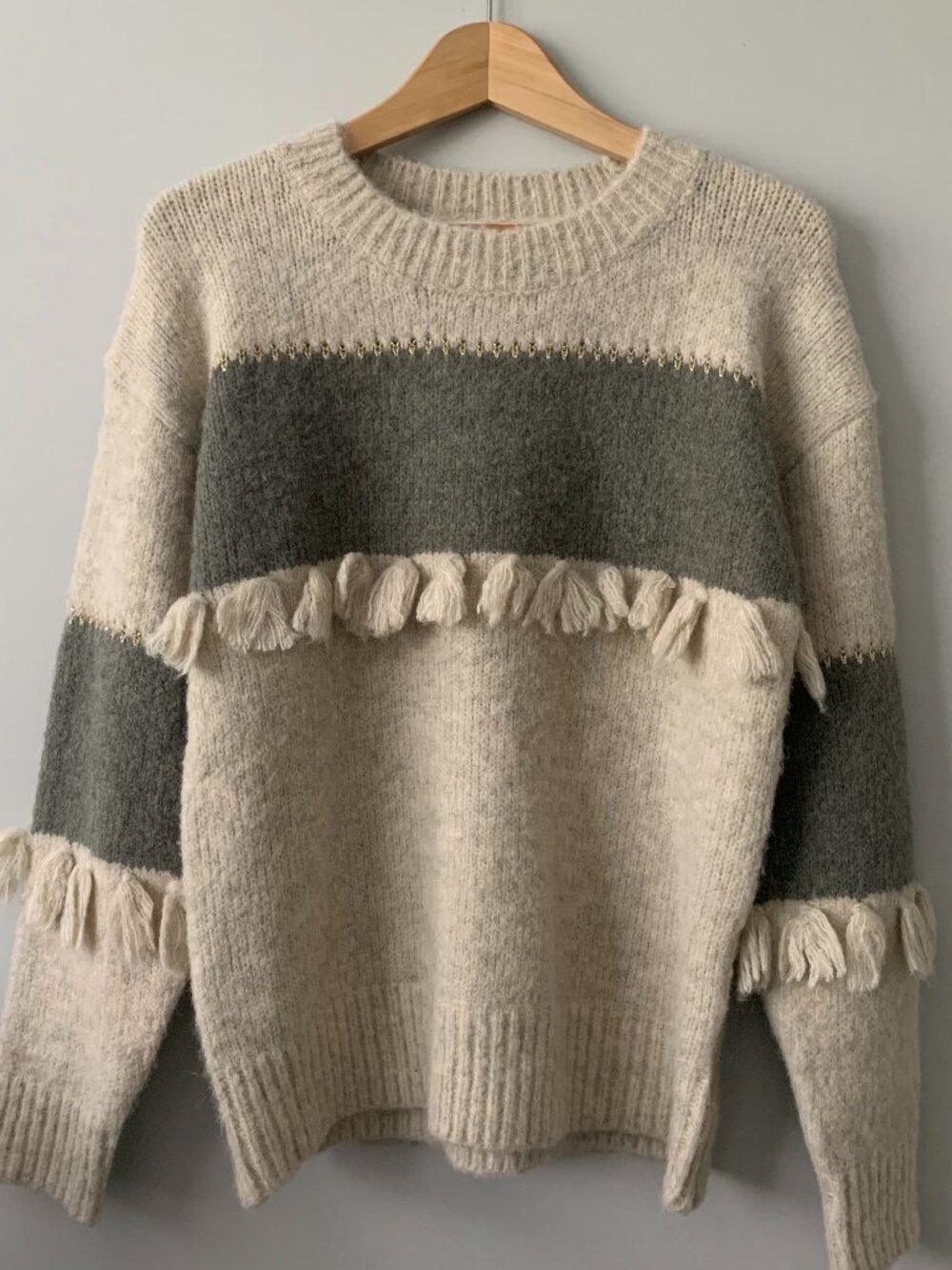 Little Mountain womens sweater